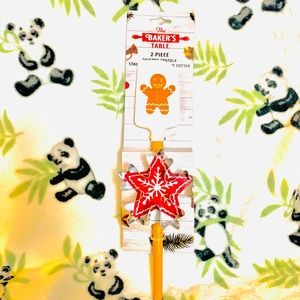 Gingerbread Man Spatula & Snowflake Cookie Cutter